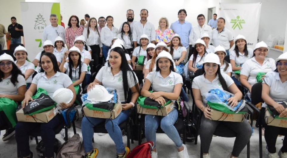 Imagen Técnica en Electricidad Industrial en Cúcuta para 24 mujeres